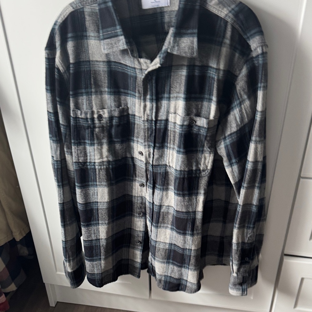 Old Navy Checkered Flannel Shirt in Black,Blue and Gray